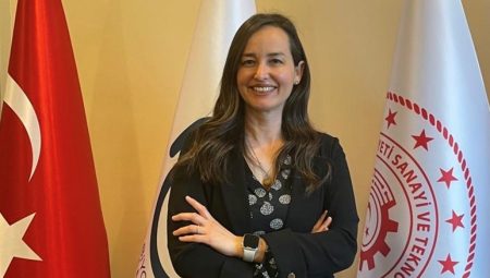 Emine Eylul Taksin